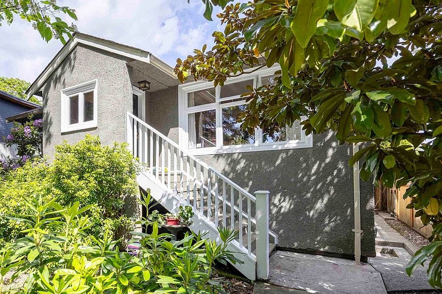 3150 Stephens Street Vancouver, BC - 2
