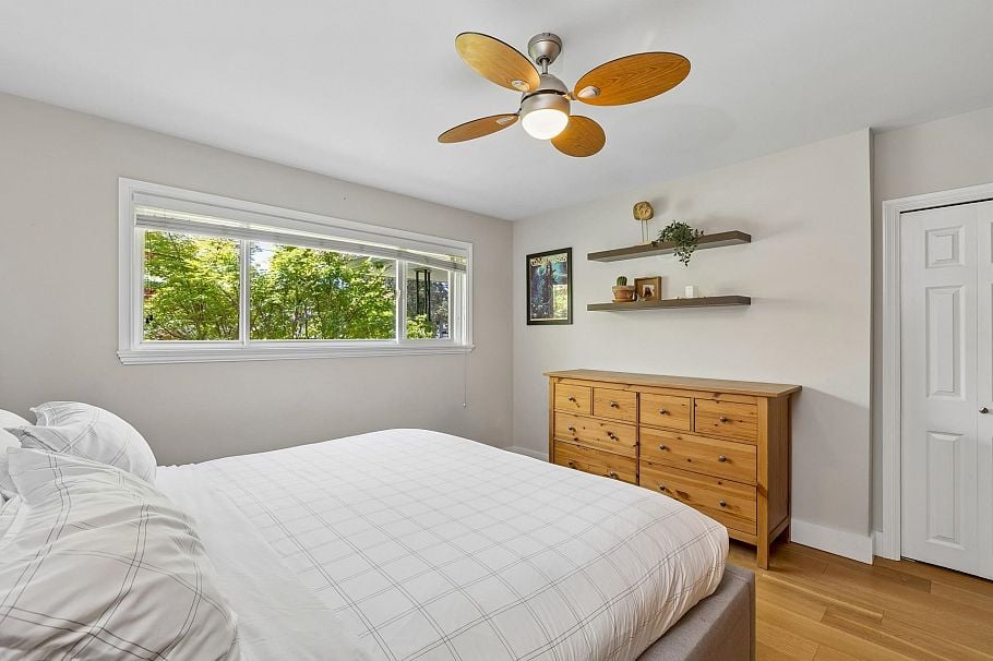 316 W 21st Street North Vancouver, BC - 20