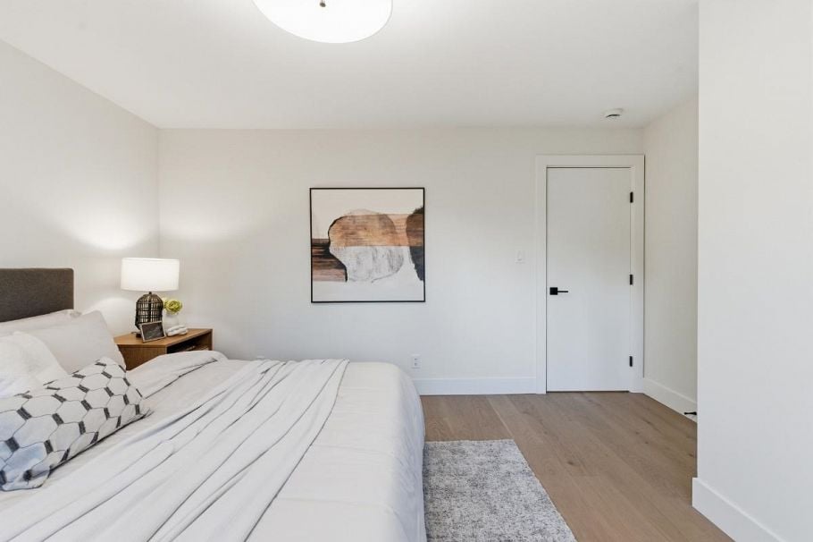 2654 Masefield Road North Vancouver, BC - 24