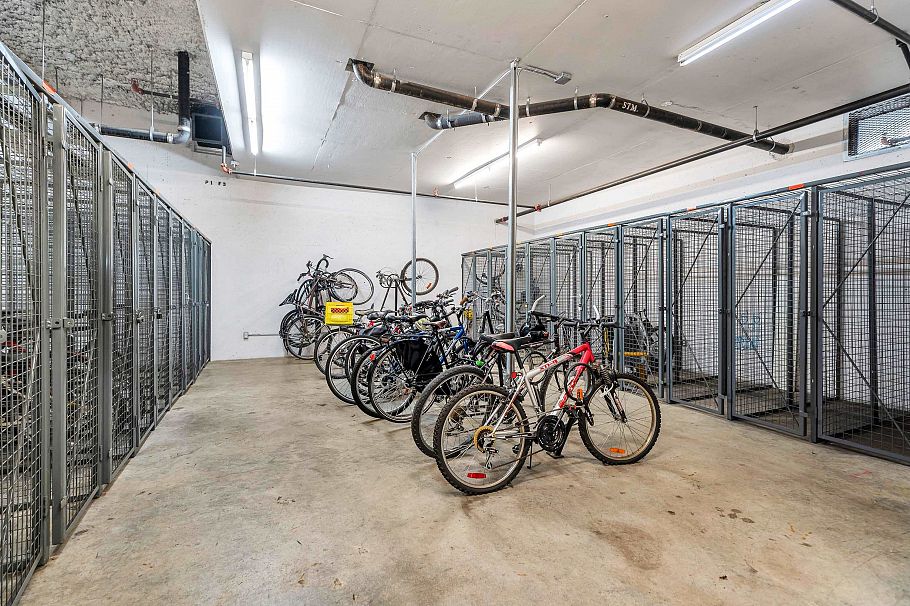 201 4888 Nanaimo Street Vancouver, BC - 16