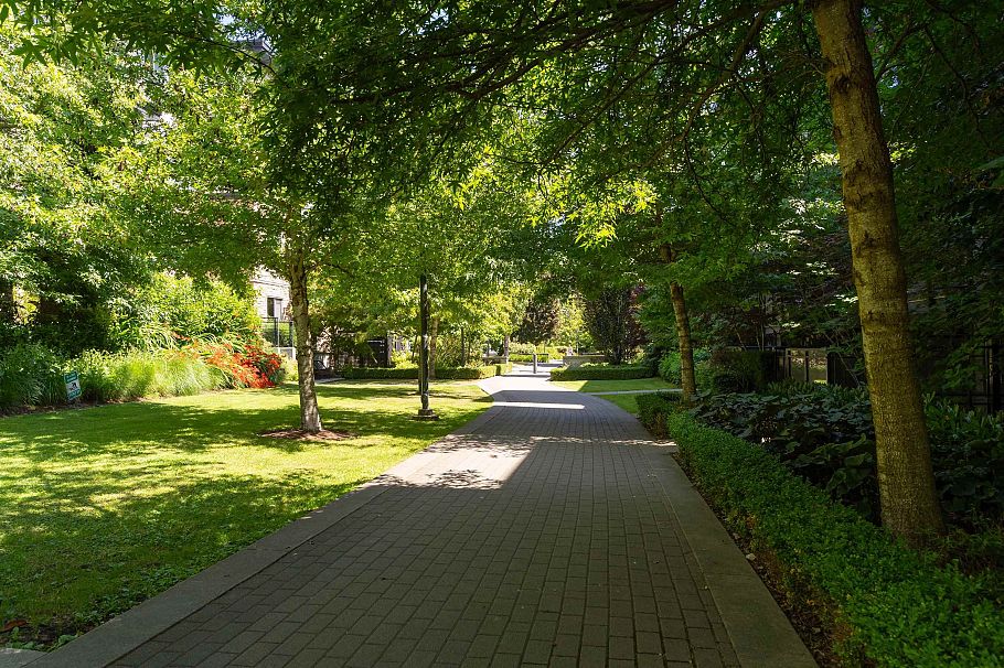 112 3479 Wesbrook Mall Vancouver, BC - 30