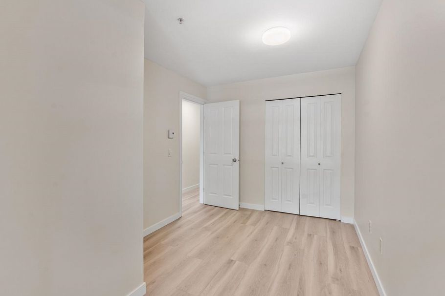3138 W 4th Avenue Vancouver, BC - 19