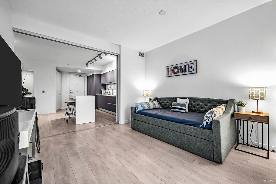1021 180 E 2nd Avenue Vancouver, BC - 8