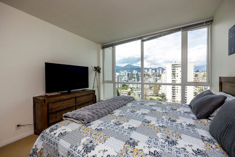 2107 188 E Esplanade North Vancouver, BC - 36