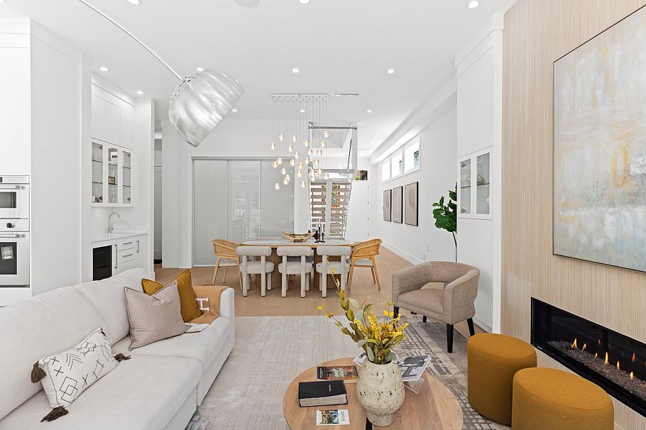 2 5061 Blenheim Street Vancouver, BC - 18