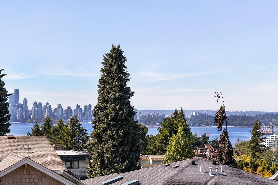 265 W 6th Street North Vancouver, BC - 22