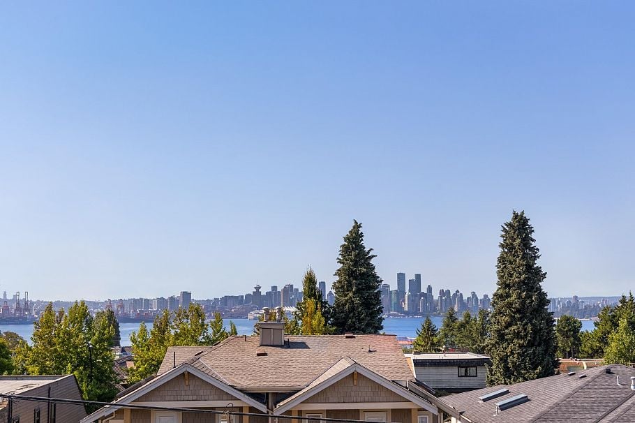 265 W 6th Street North Vancouver, BC - 19