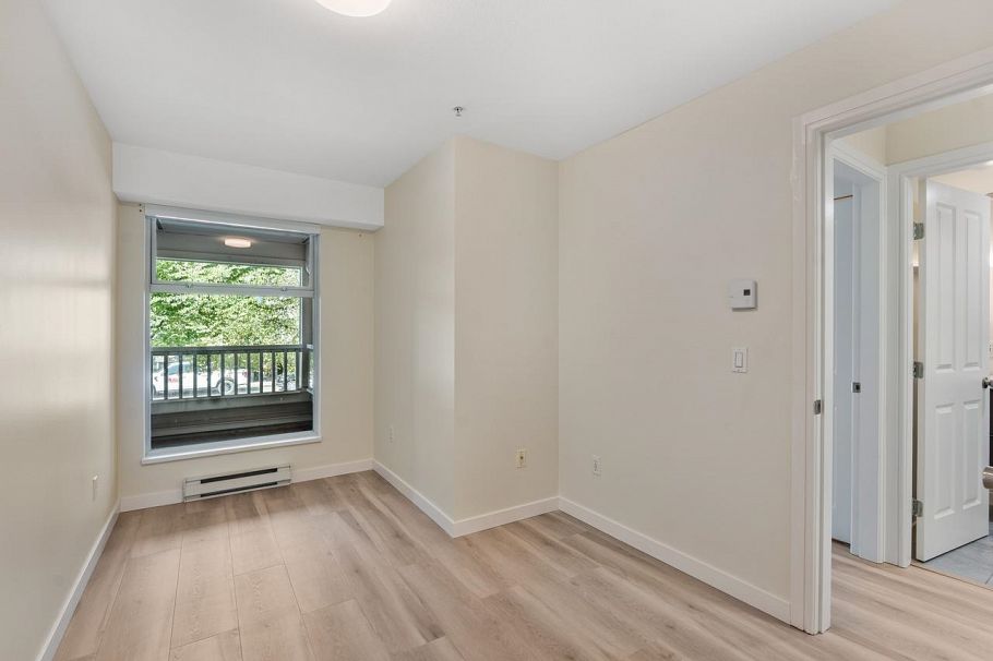 3138 W 4th Avenue Vancouver, BC - 18