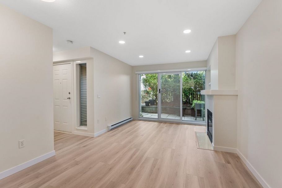 3138 W 4th Avenue Vancouver, BC - 5