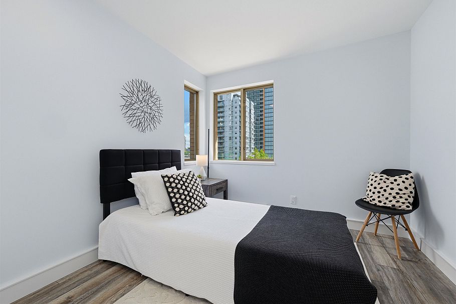 606 137 W 17 Street North Vancouver, BC - 23