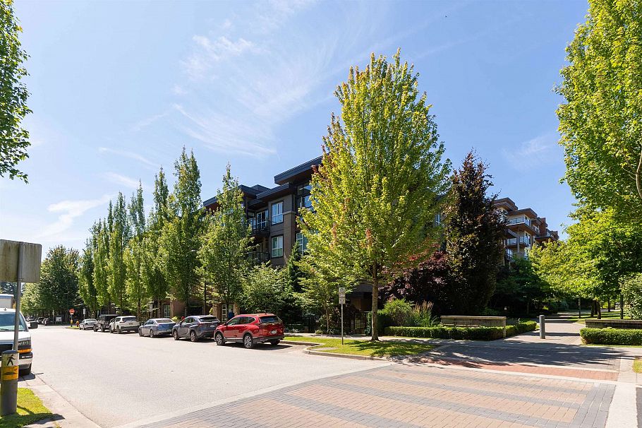 112 3479 Wesbrook Mall Vancouver, BC - 31