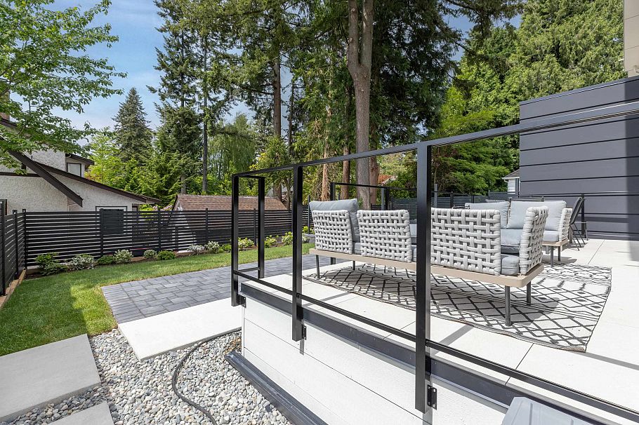 2 5061 Blenheim Street Vancouver, BC - 7