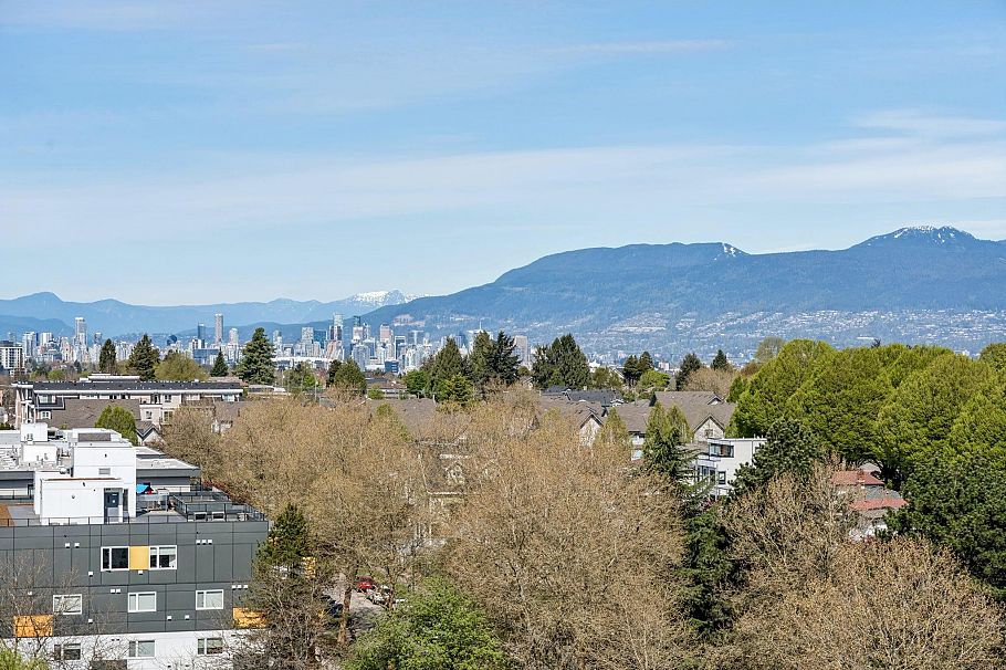 753 5189 Earles Street Vancouver, BC - 13
