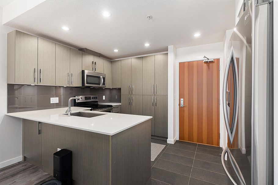 112 3479 Wesbrook Mall Vancouver, BC - 13