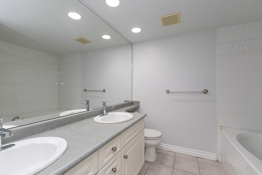 208 5650 Oak Street Vancouver, BC - 16