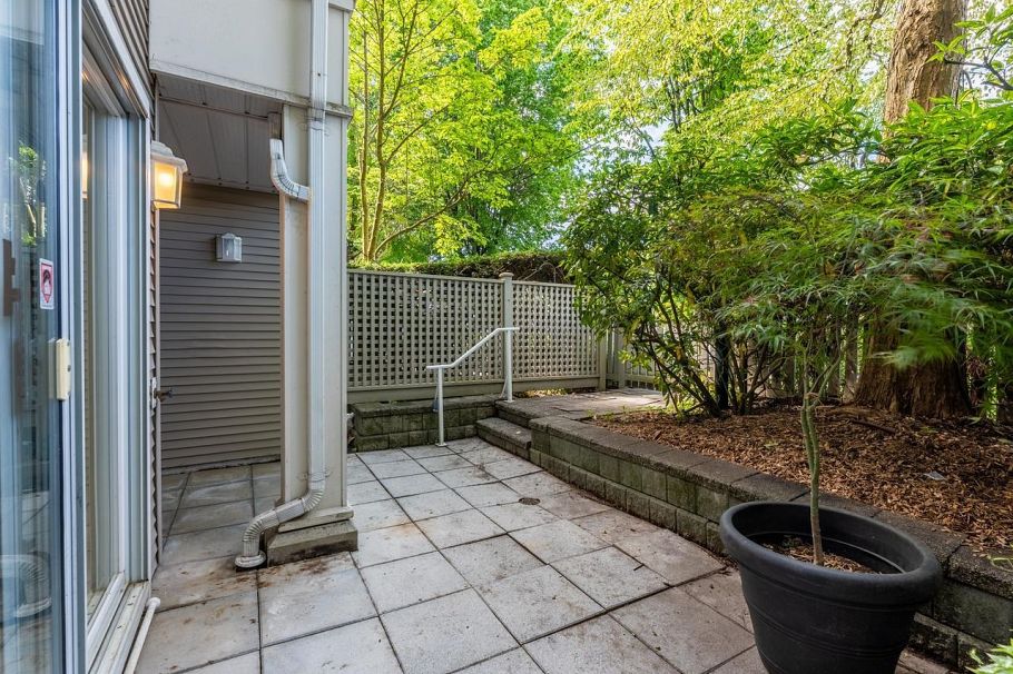 3138 W 4th Avenue Vancouver, BC - 20