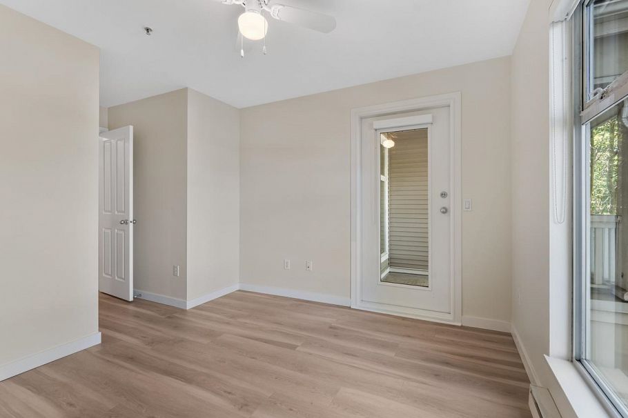 3138 W 4th Avenue Vancouver, BC - 16
