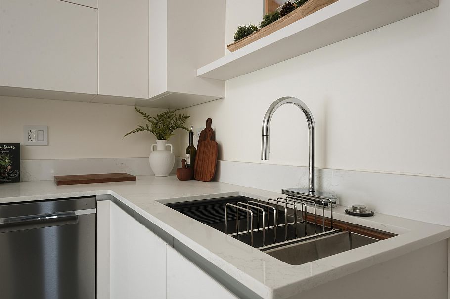 4717 Lanark Street Vancouver, BC - 36