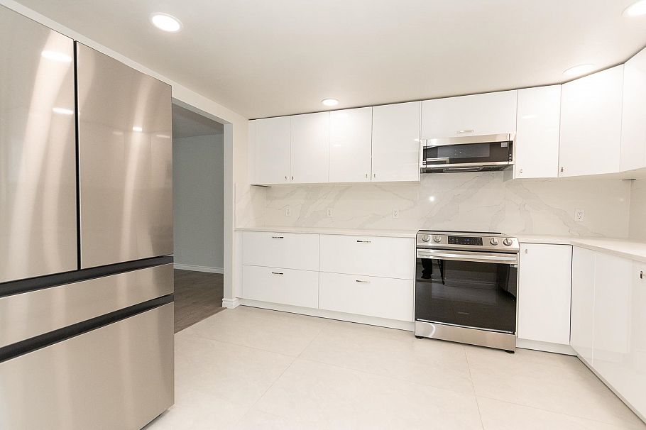 208 5650 Oak Street Vancouver, BC - 10