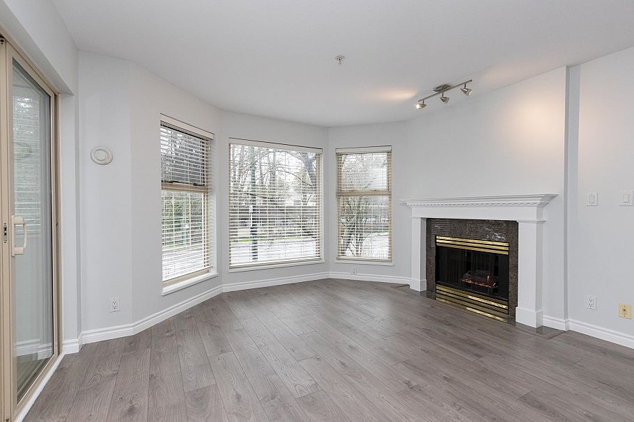 208 5650 Oak Street Vancouver, BC - 4