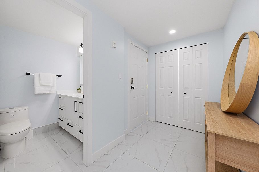606 137 W 17 Street North Vancouver, BC - 26