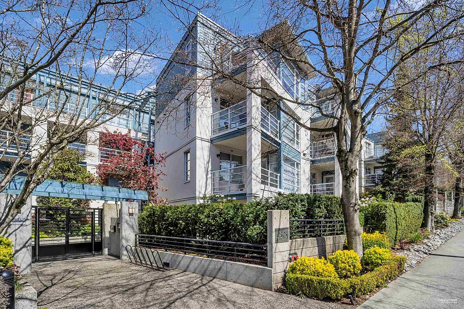 404 2575 W 4th Avenue Vancouver, BC - 26