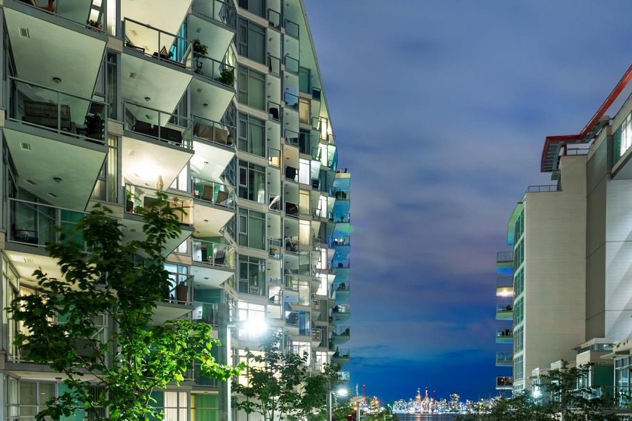 803 199 Victory Ship Way North Vancouver, BC - 34
