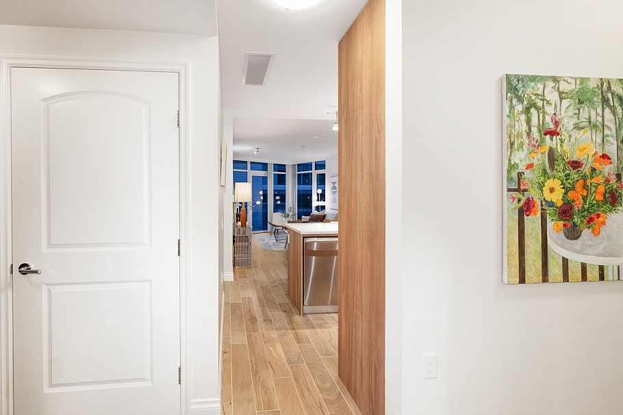 803 199 Victory Ship Way North Vancouver, BC - 15