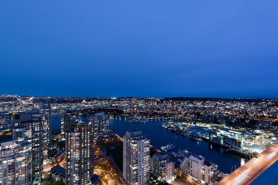 4806 1480 Howe Street Vancouver, BC - 31