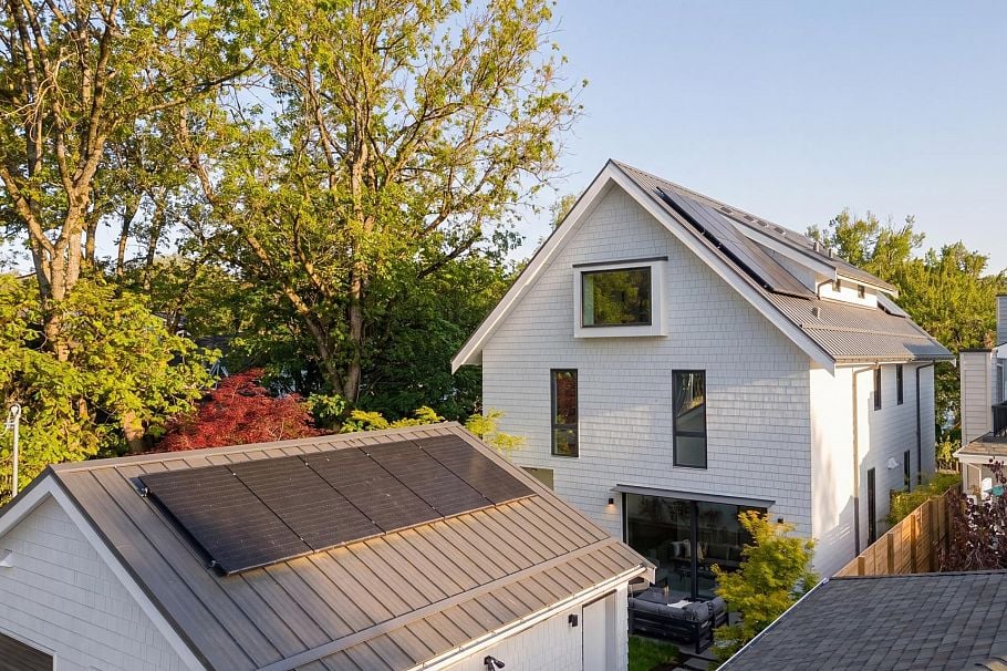 2 2830 Musqueamview Street Vancouver, BC - 36