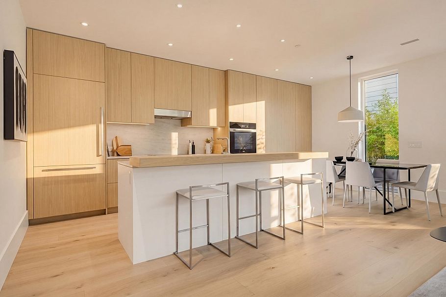 2 2830 Musqueamview Street Vancouver, BC - 8