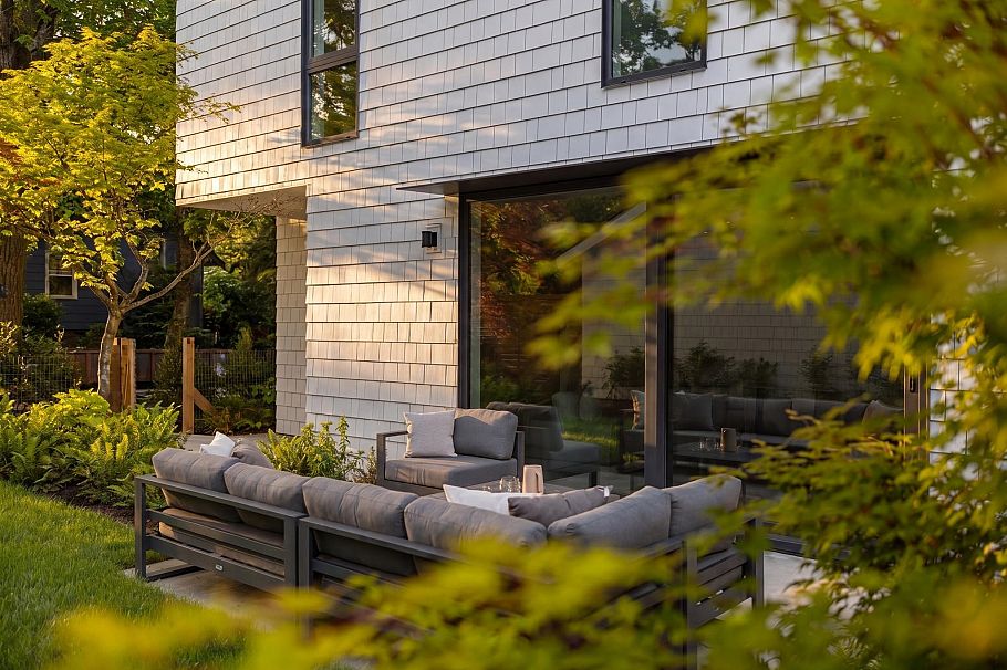 2 2830 Musqueamview Street Vancouver, BC - 34