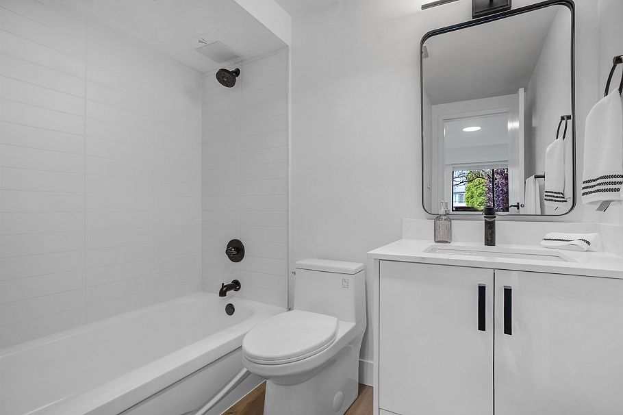 206 2299 E 30th Avenue Vancouver, BC - 17