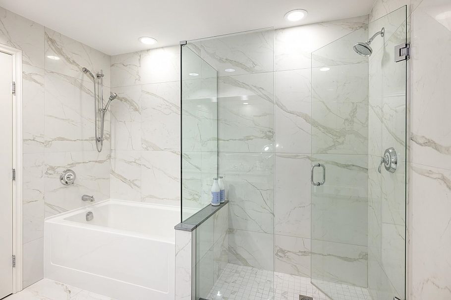 803 199 Victory Ship Way North Vancouver, BC - 23