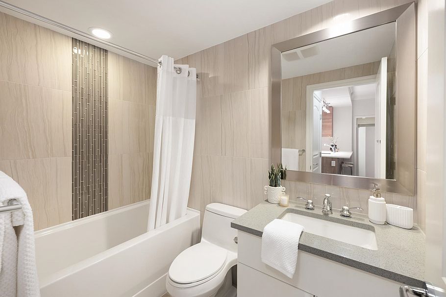 803 199 Victory Ship Way North Vancouver, BC - 27
