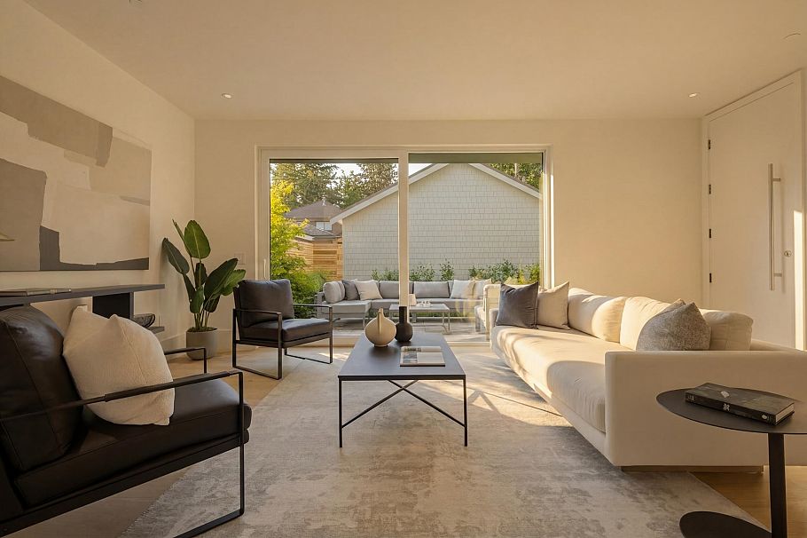 2 2830 Musqueamview Street Vancouver, BC - 3