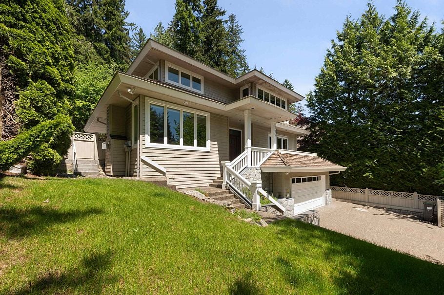 772 Regal Crescent North Vancouver, BC - 39
