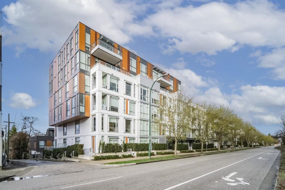 303 469 W King Edward Avenue Vancouver, BC - 1