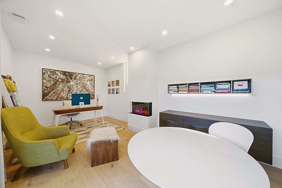 308 E 6th Street North Vancouver, BC - 32