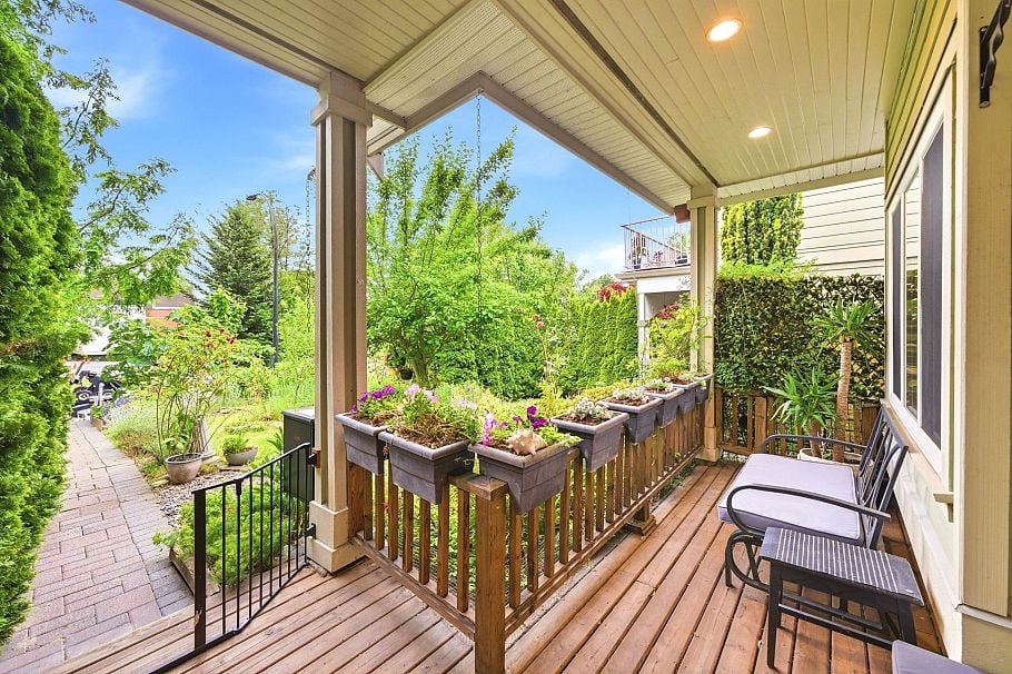 562 W Keith Road North Vancouver, BC - 30
