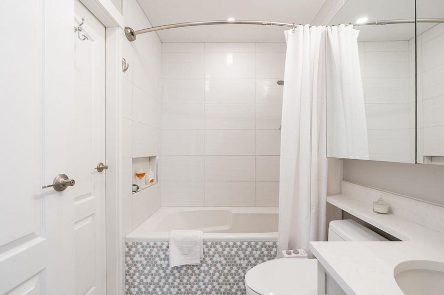 306 1535 Chesterfield Avenue North Vancouver, BC - 20