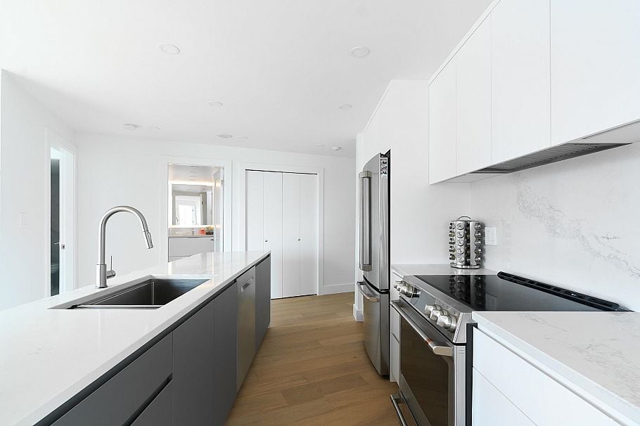903 995 Roche Point Drive North Vancouver, BC - 4