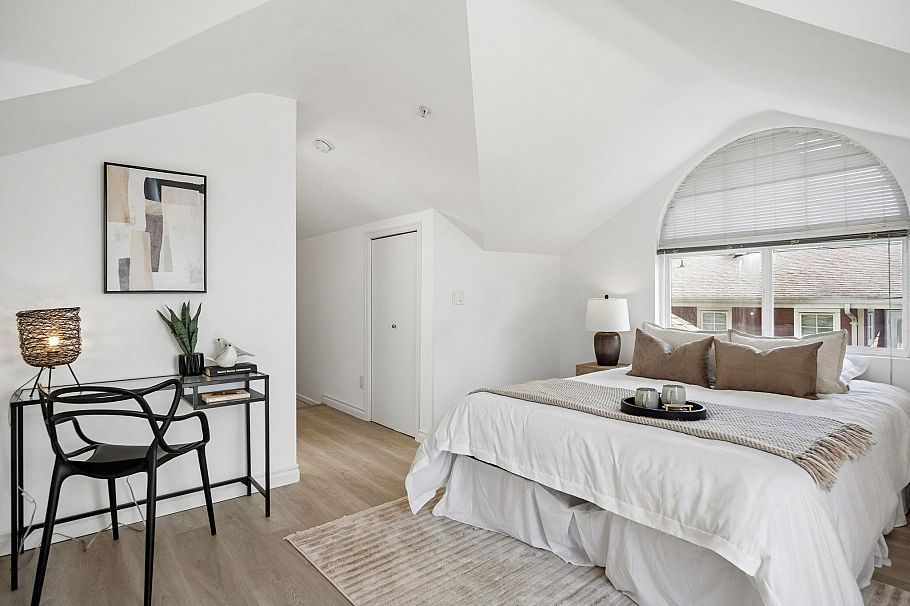 305 962 W 16th Avenue Vancouver, BC - 17