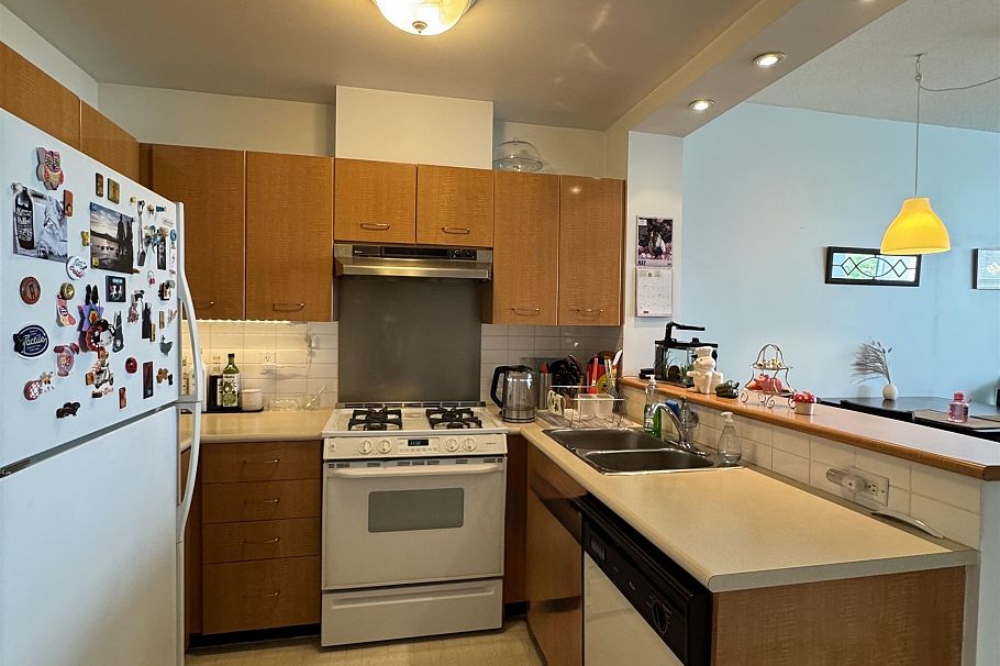 510 2268 Redbud Lane Vancouver, BC - 4