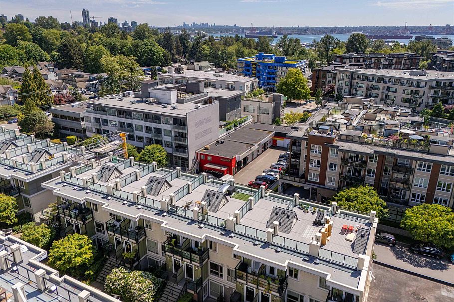 74 728 W 14th Street North Vancouver, BC - 8
