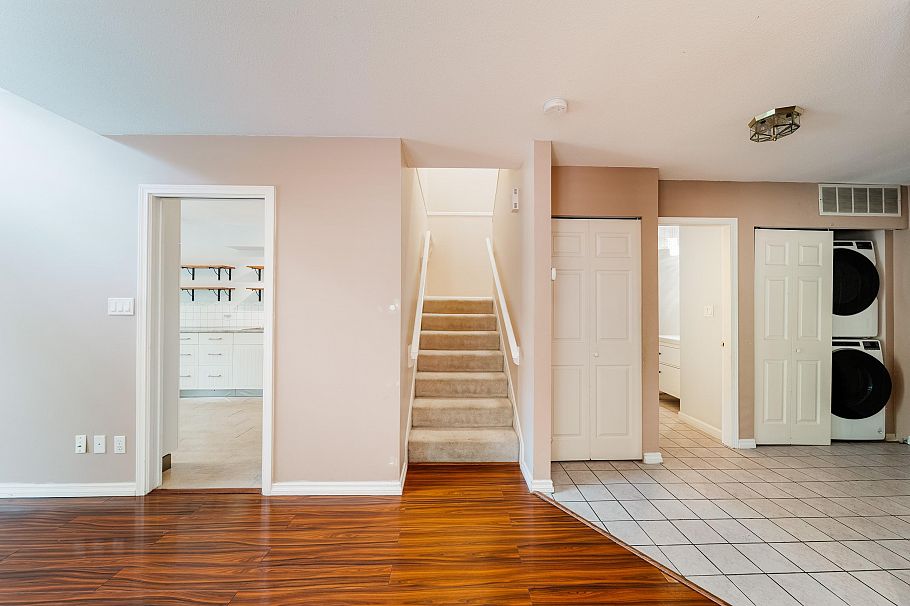 25 650 Roche Point Drive North Vancouver, BC - 16