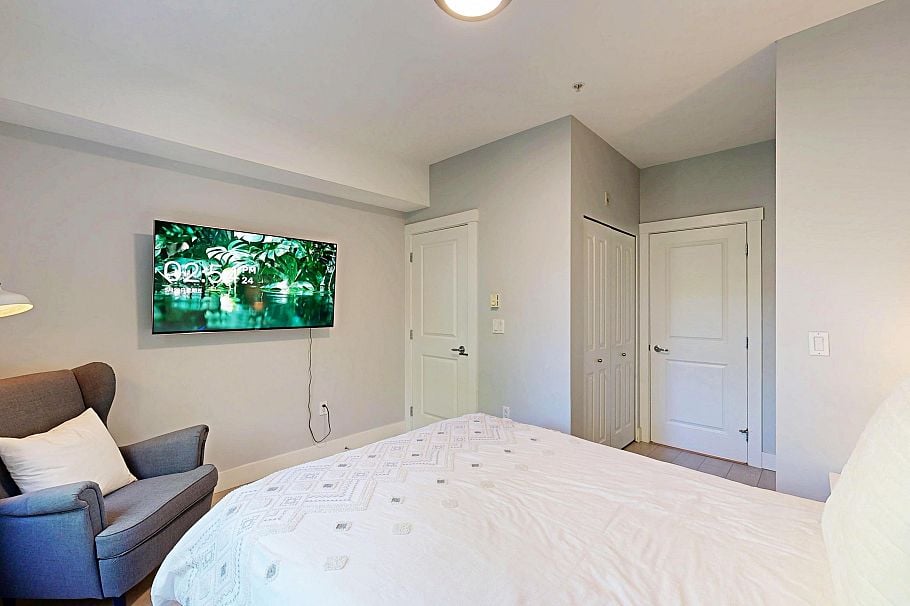 211 2083 W 33rd Avenue Vancouver, BC - 28