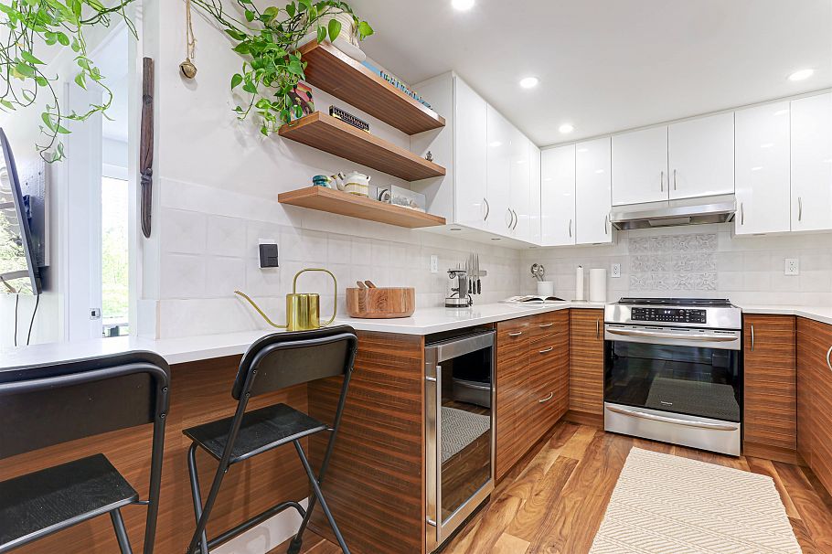 505 1006 Beach Avenue Vancouver, BC - 3