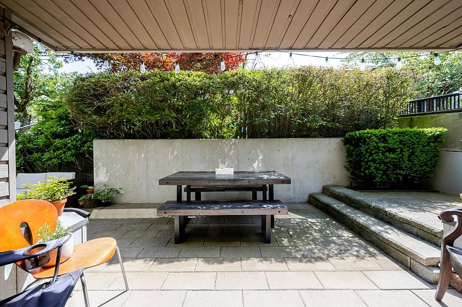 101 1875 W 8th Avenue Vancouver, BC - 21