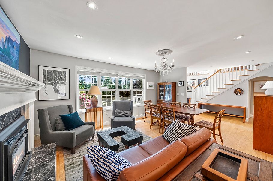 230 W 22nd Street North Vancouver, BC - 7